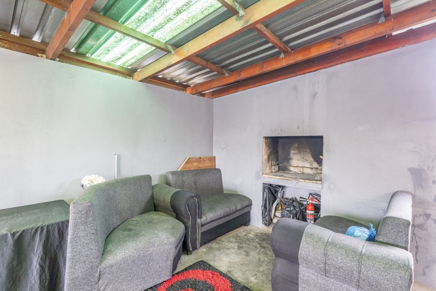 2 Bedroom Property for Sale in Highbury Western Cape
